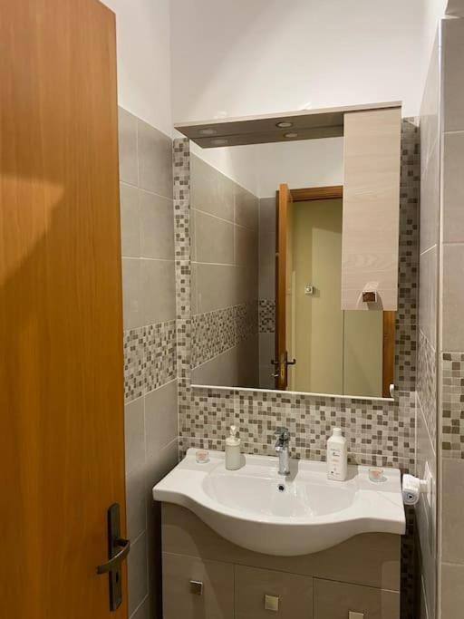 דירות קטאניה Casa Da Marizia מראה חיצוני תמונה